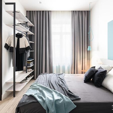 White Boat Apartment Blue Budapest Luaran gambar